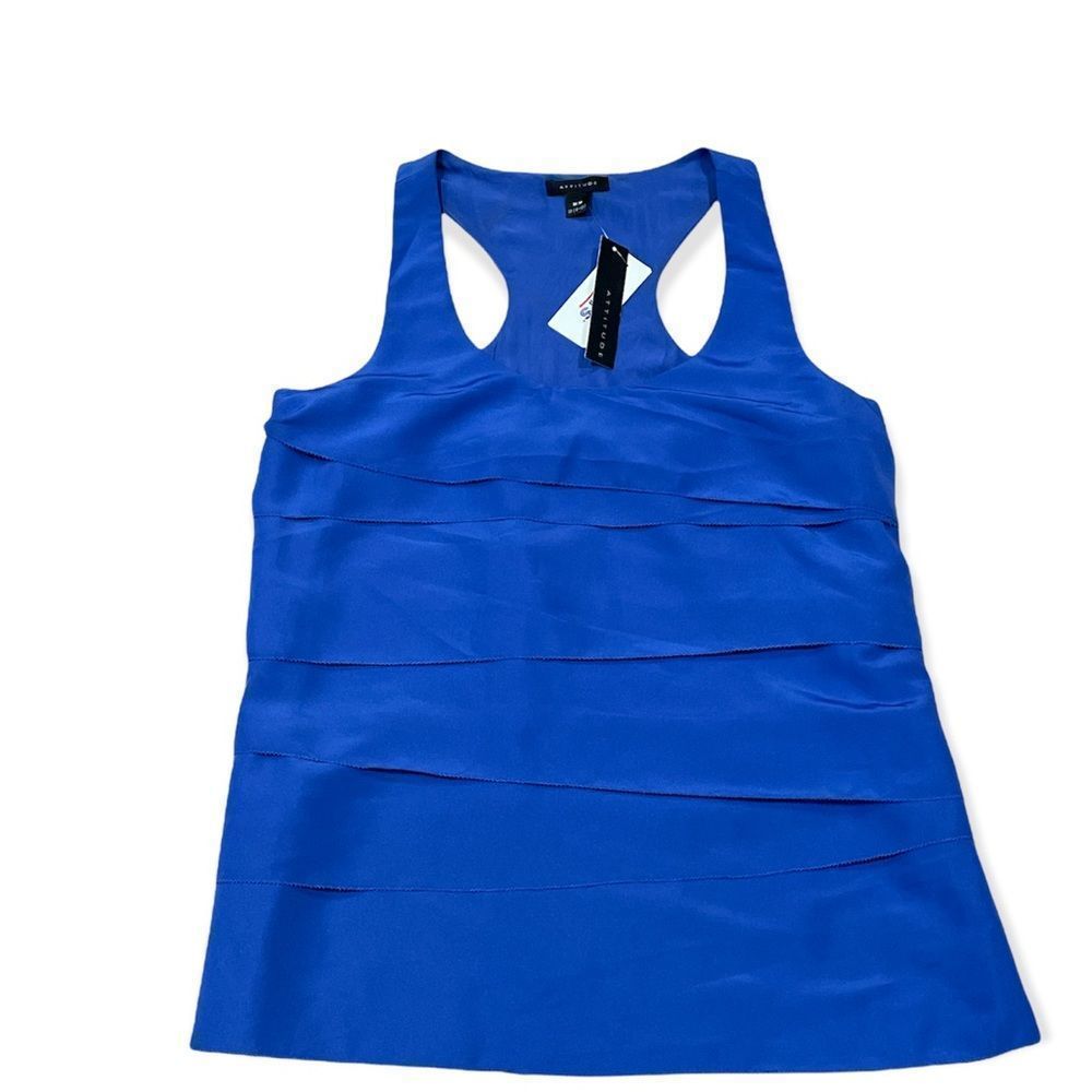 Attitude sleeveless blouse with side zipper opening size Medium